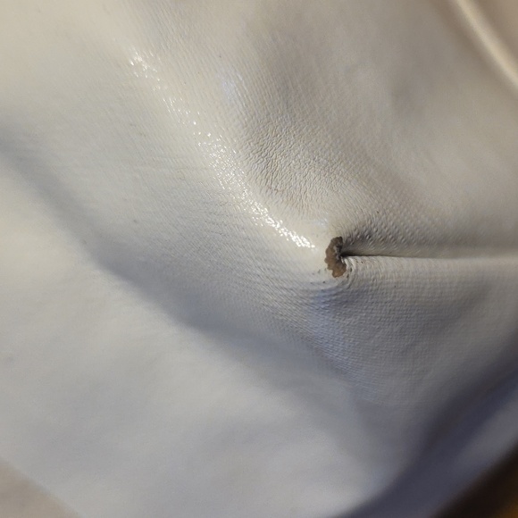 Kate Spade Ash Street Logo Triple Compartment Tote in natural/cream white canvas - Picture 9 of 16